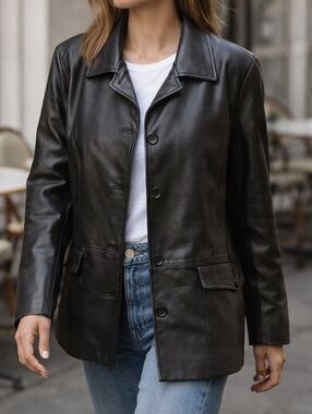 Danier Black Genuine Leather Jacket Tailored Button Front Classic Minimalist